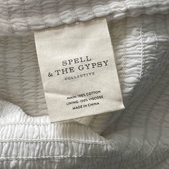 NEW SPELL & THE GYPSY COLLECTIVE Spell
Daisy Chain Ruched Mini Dress White Polka - Picture 10 of 14